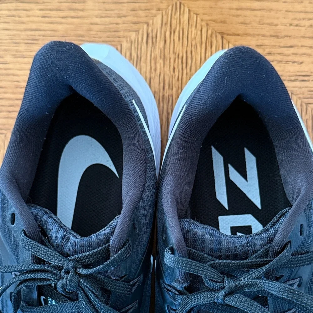 Women’s Nike Pegasus 39 size 8.5 Running Shoes - Picture 7 of 14